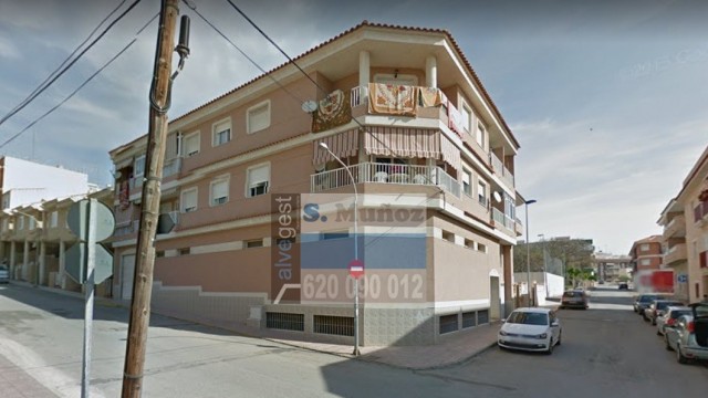 Calle Maestro Andres Picon, 11 alquiler o venta  319 m2 + sótano