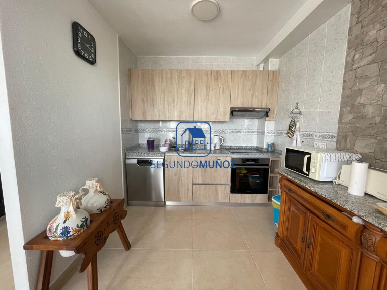 Apartamento en Bolnuevo con Vistas al Mar