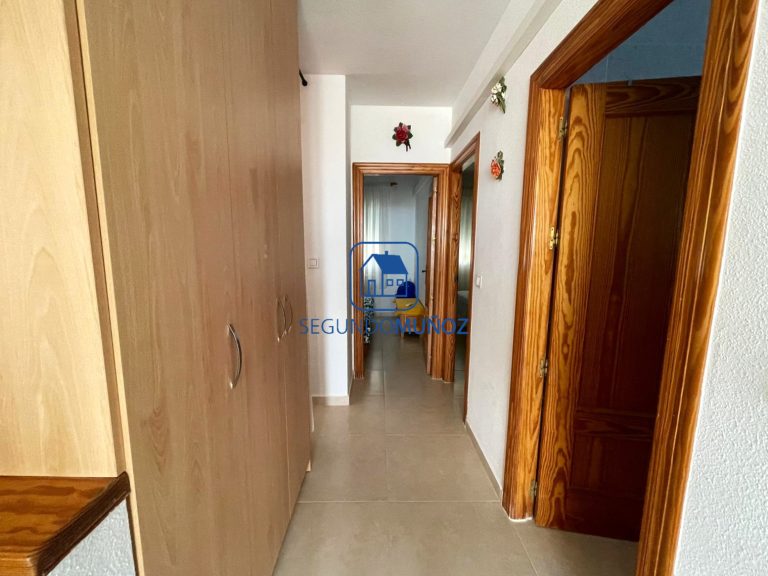 Apartamento en Bolnuevo con Vistas al Mar