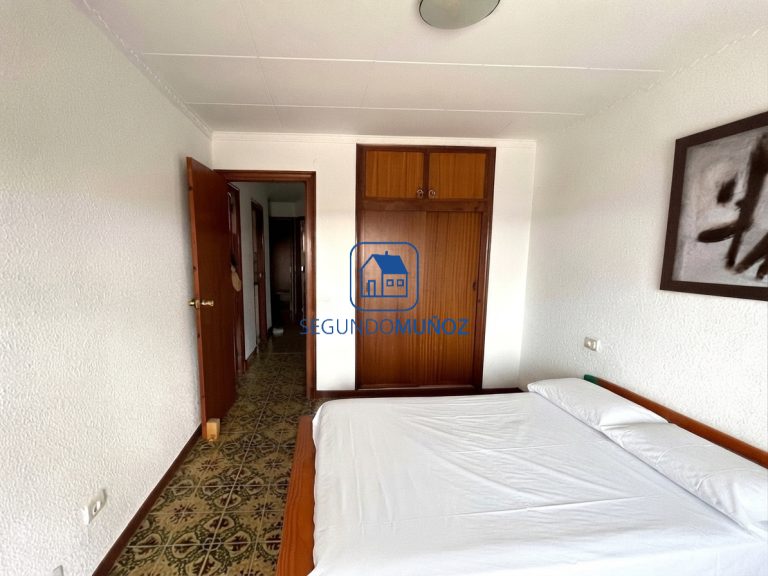 Piso en Primera Línea del Mar en el Rihuete