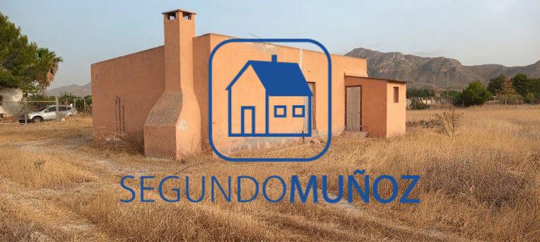 Parcela 10 mil m2 – zona Casa Colorada.