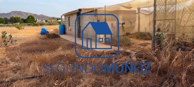 Parcela 10 mil m2 – zona Casa Colorada.