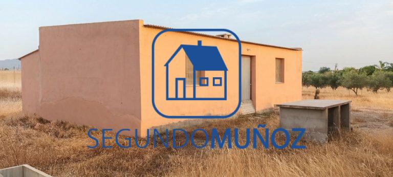 Parcela 10 mil m2 – zona Casa Colorada.